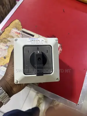Change Over Switch 32A