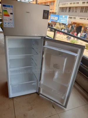 270L" Refrigilator Chiq With a Water Dispenser