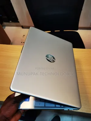 Laptop HP 15-dw0037wm 4GB Intel Celeron SSD 256GB