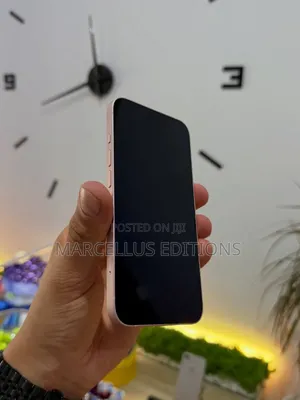 Apple iPhone 13 128 GB White