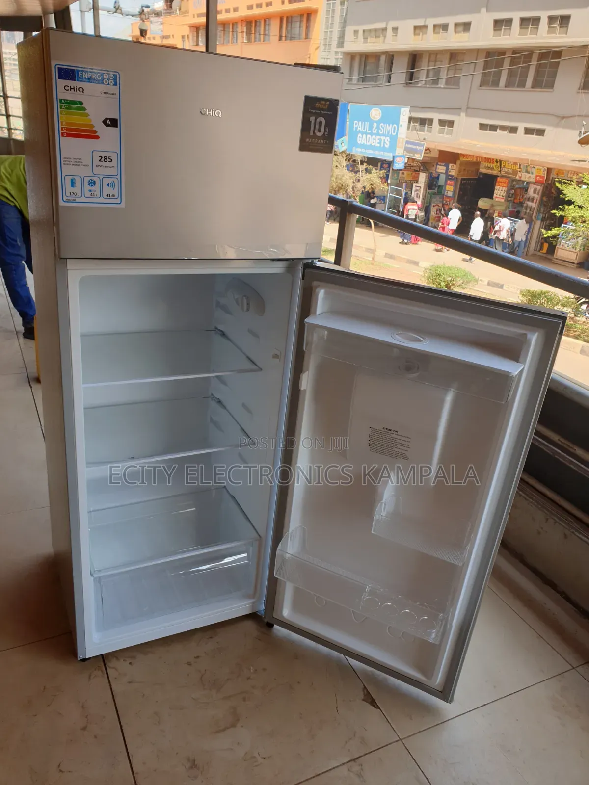 Boxed Fridge 270L Chiq