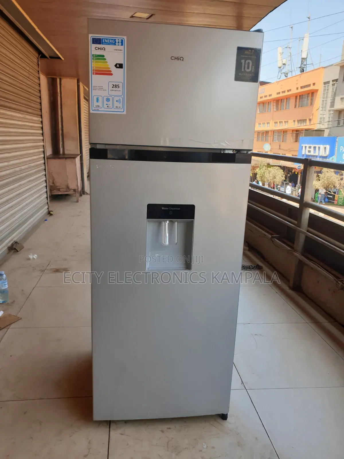 Boxed Fridge 270L Chiq