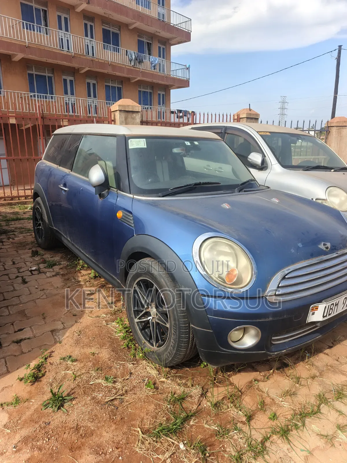 Mini Cooper 2010 Blue