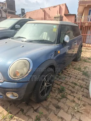 Mini Cooper 2010 Blue