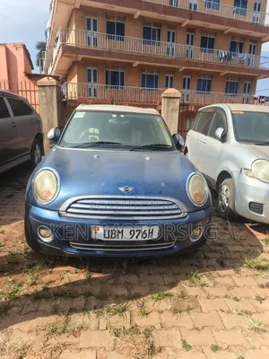 Mini Cooper 2010 Blue