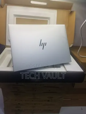 New Laptop HP EliteBook 830 G9 16GB Intel Core i7 SSD 512GB
