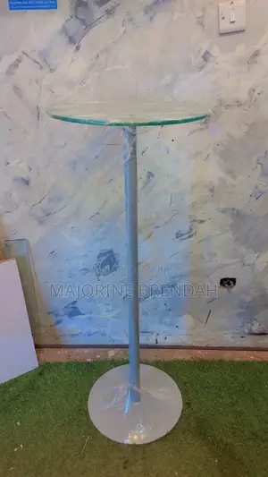 Gray Sliver Metalic Stand
