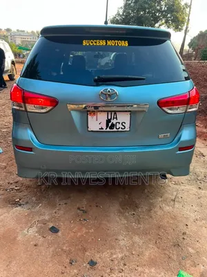 Toyota Wish 2011 Blue