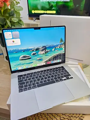 Laptop Apple MacBook Air 2025 M4 16GB Apple M4 HDD+SSD 256GB