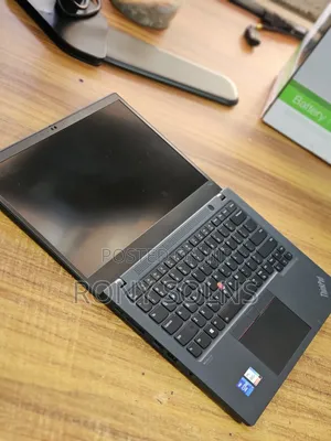 Laptop Lenovo ThinkPad T14s Gen 2 16GB Intel Core i7 SSD 512GB