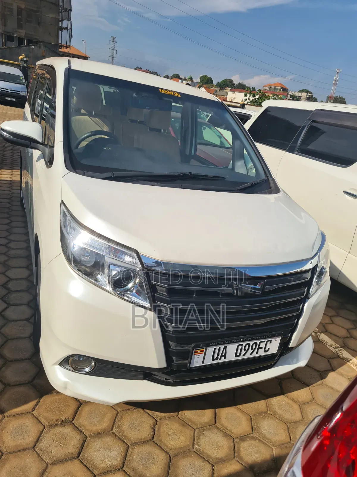 Toyota Noah 2015 White