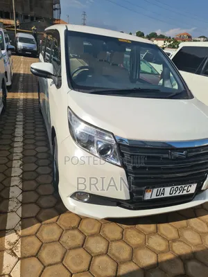 Toyota Noah 2015 White