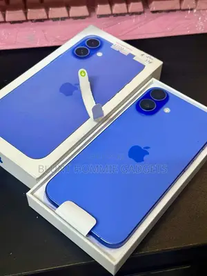 New Apple iPhone 16 256 GB Blue