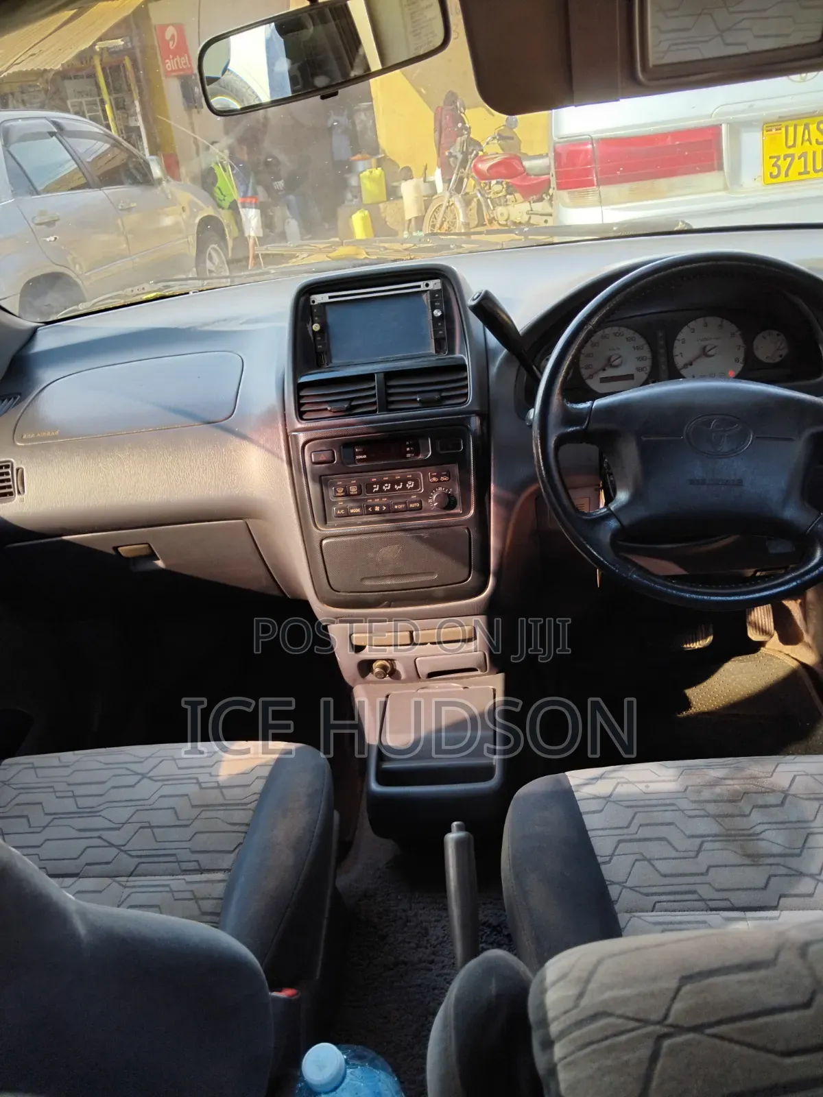 Toyota Ipsum 2000 Black