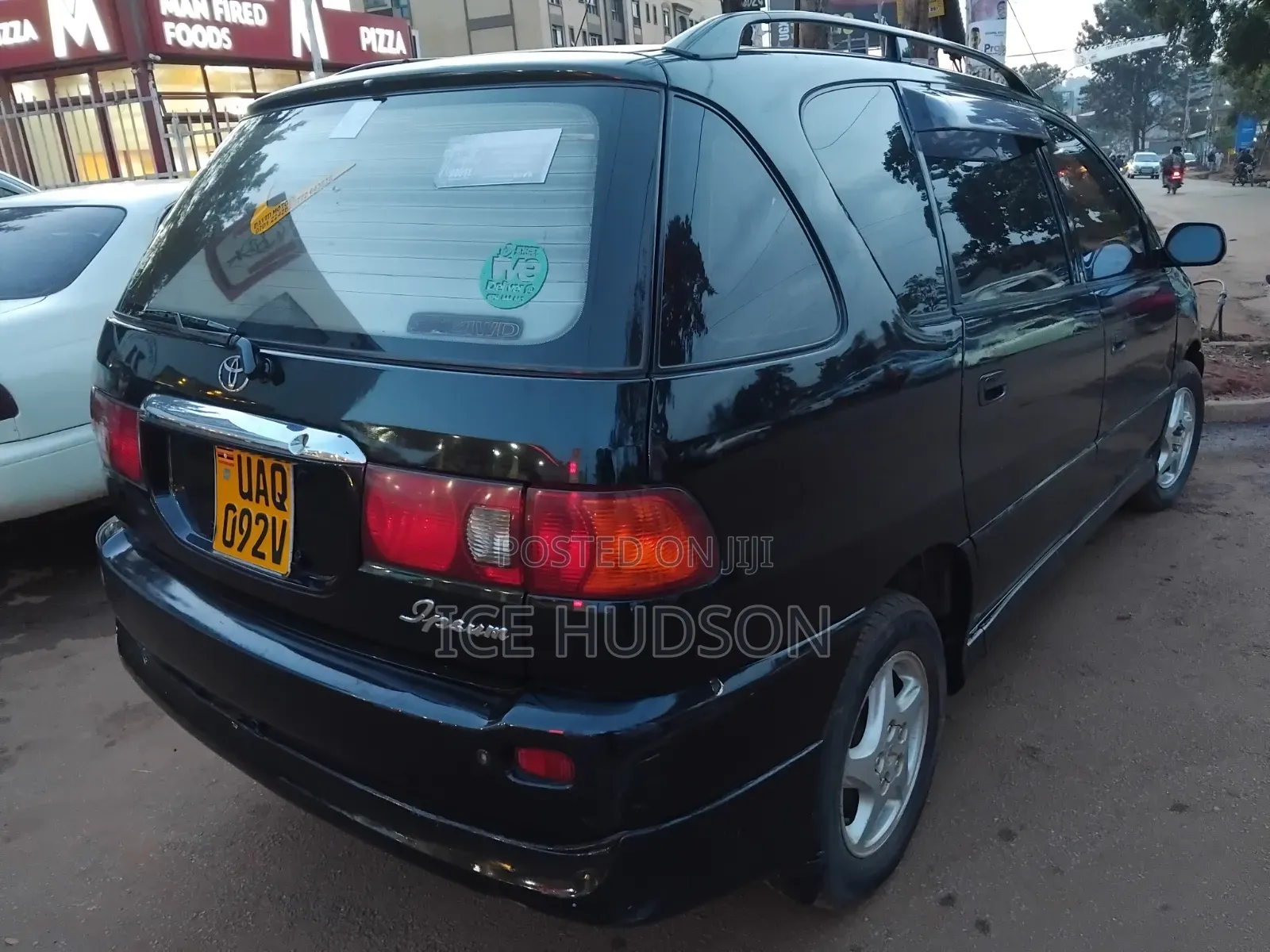 Toyota Ipsum 2000 Black