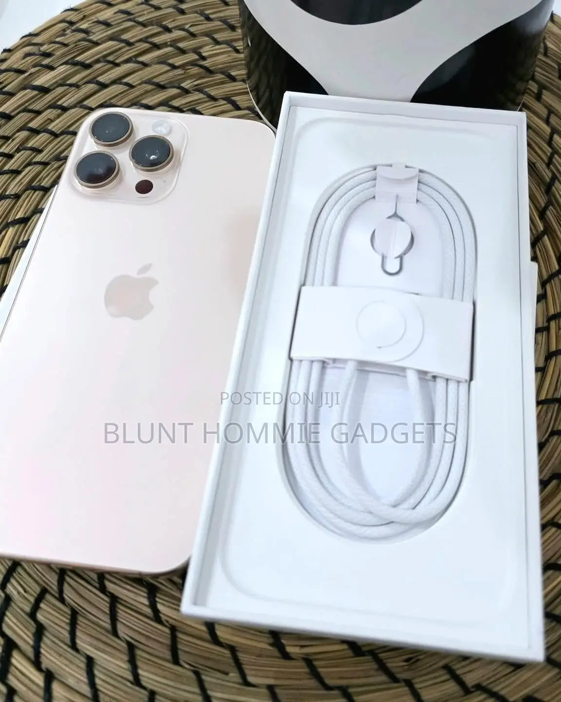Apple iPhone 16 Pro Max 512 GB Gold