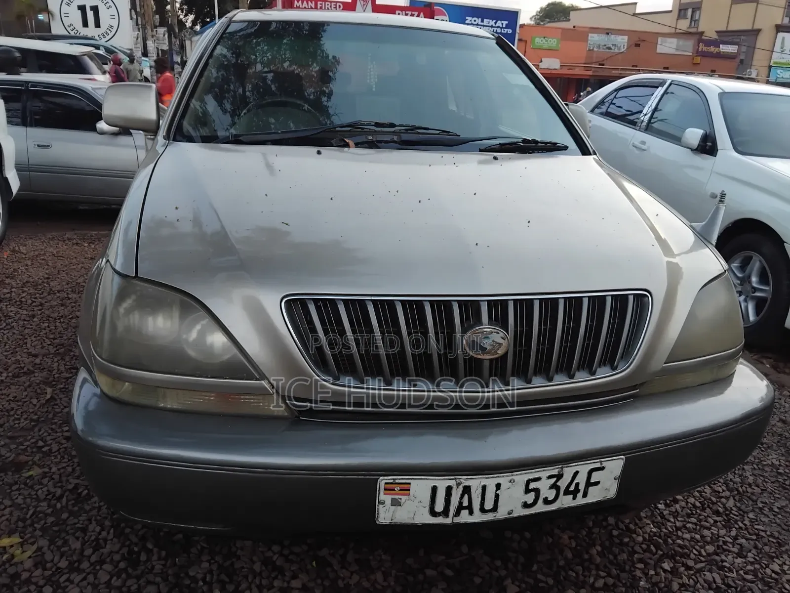 Toyota Harrier 2001 Beige