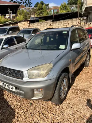 Toyota RAV4 Automatic 2000 Silver