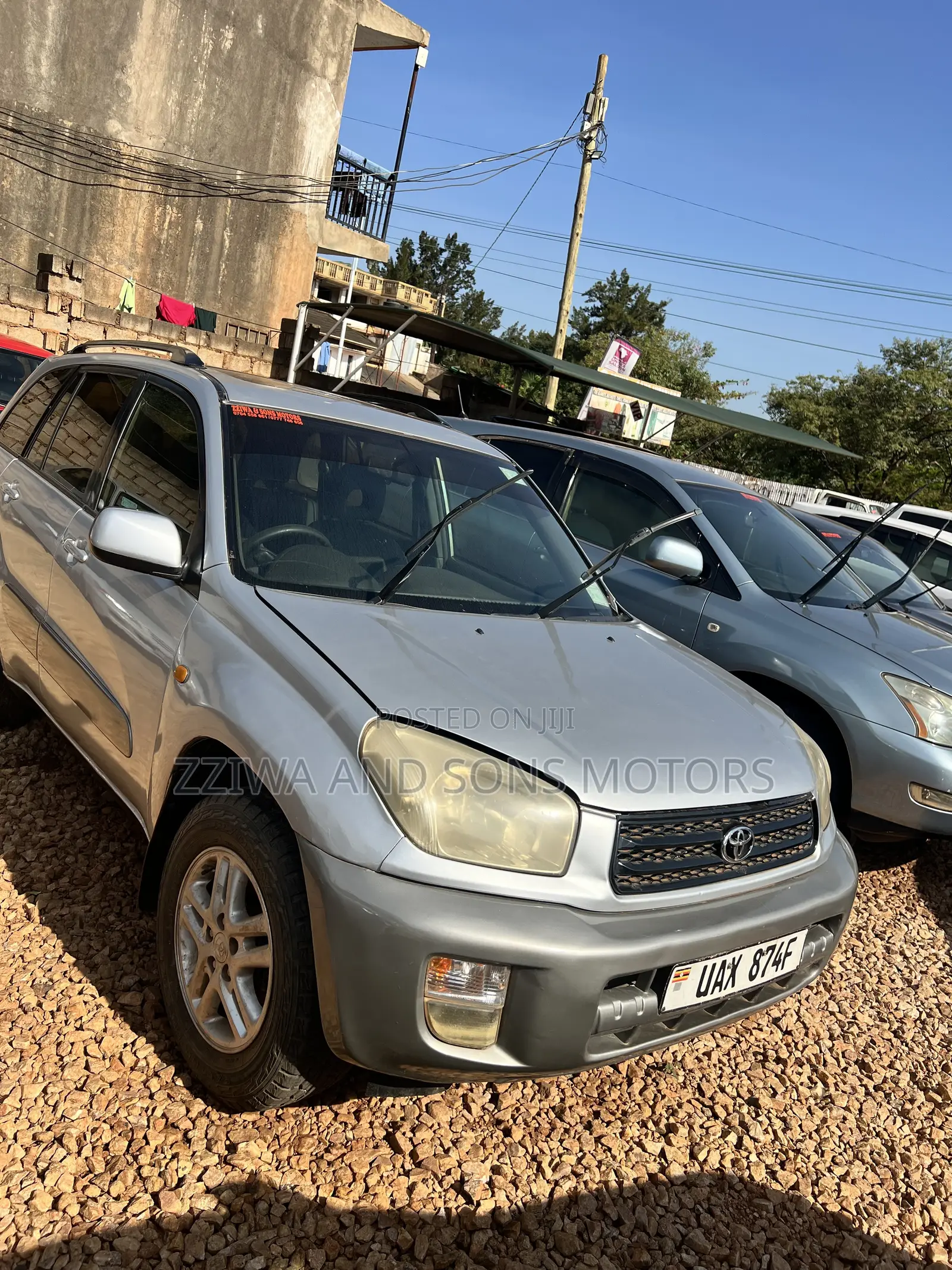 Toyota RAV4 Automatic 2000 Silver