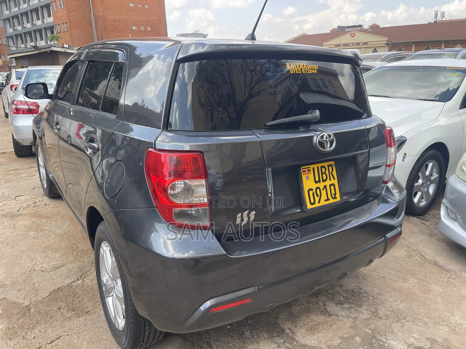 Toyota IST 2008 Gray