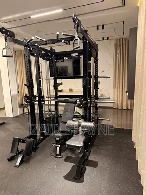 Fitness Multifunctional Smith Machine