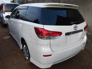 Toyota Wish 2015 White