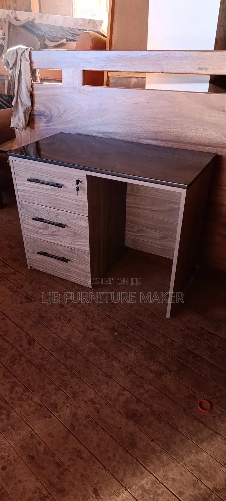 Office Table With Mable Top
