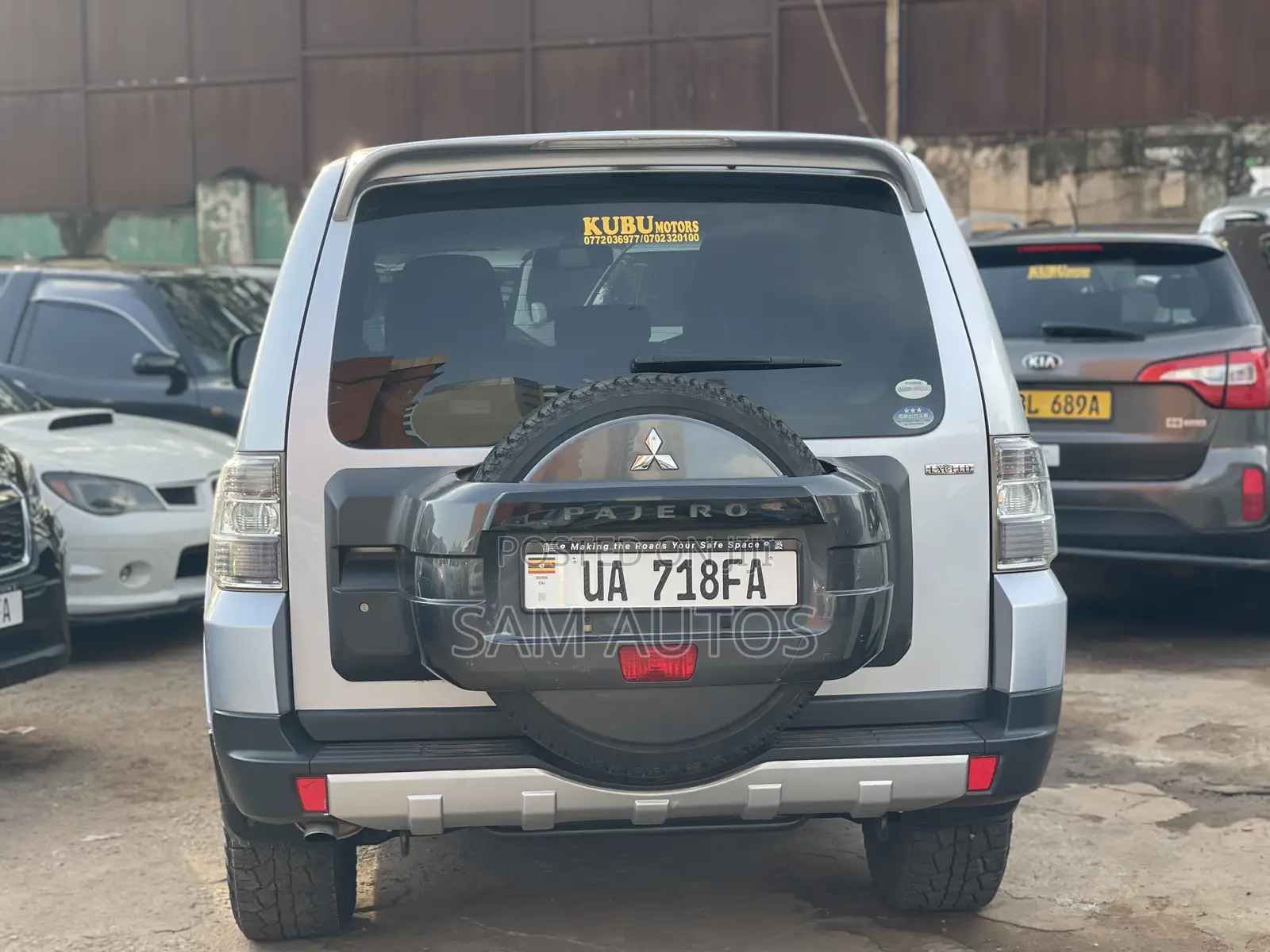 Mitsubishi Pajero 2006 Silver