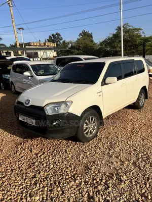 Toyota Probox 1.5 Hybrid GL 2019 White