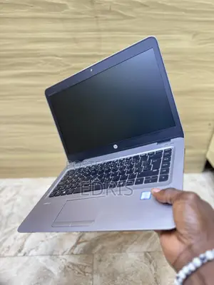 Laptop HP EliteBook 820 G3 8GB Intel Core i5 HDD+SSD 500GB
