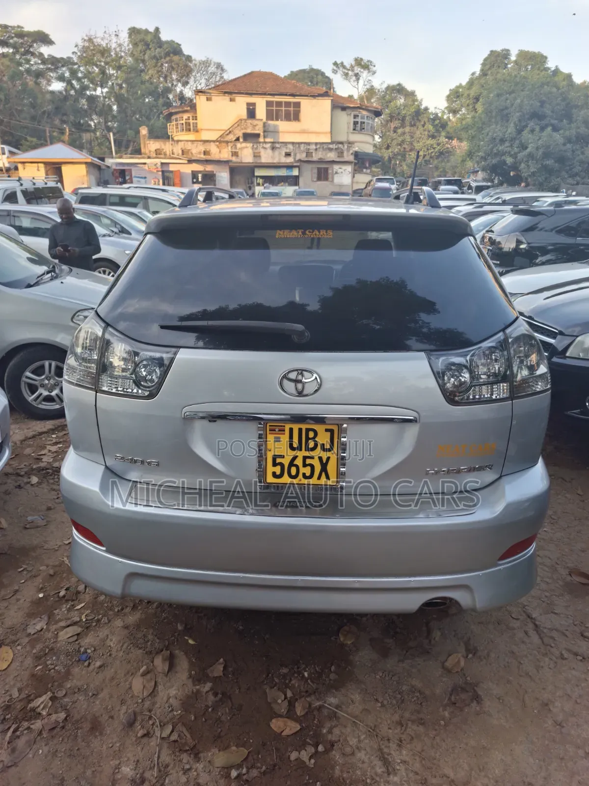 Toyota Harrier 2009 Silver