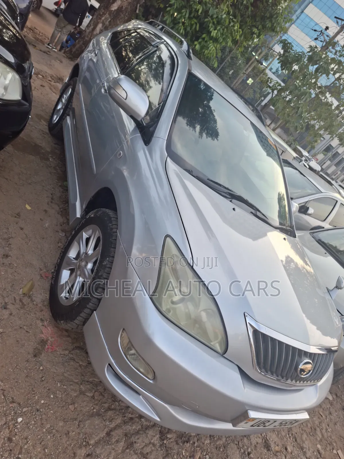 Toyota Harrier 2009 Silver