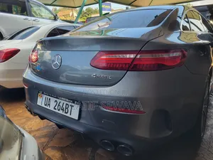 Mercedes-Benz E400 2021 Silver