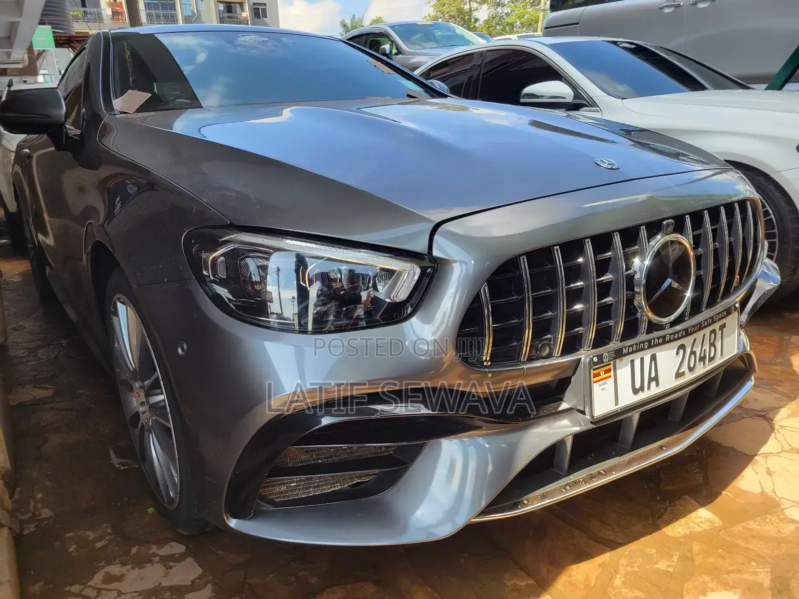 Mercedes-Benz E400 2021 Silver