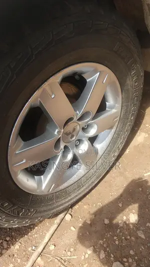 Mitsubishi Pajero Sport 2005 Pearl