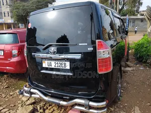 Toyota Noah 2010 Black