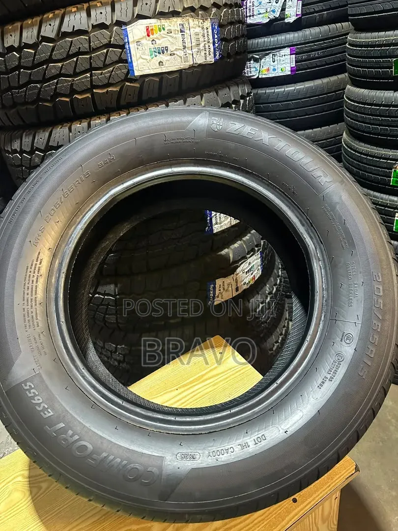 205/65r15 Good Condition Tyres for Fielder