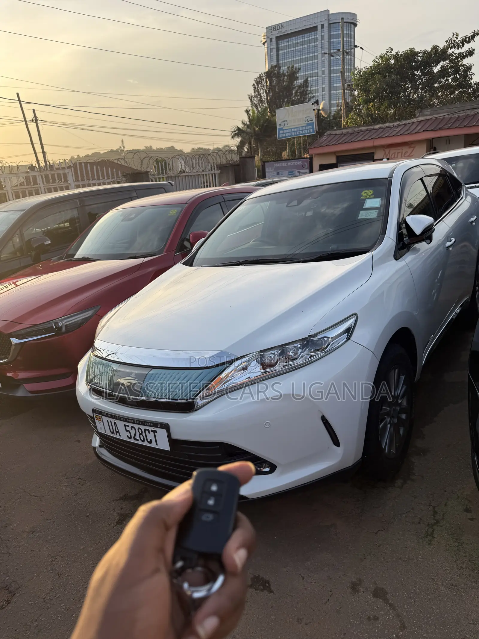 Toyota Harrier 2018 White