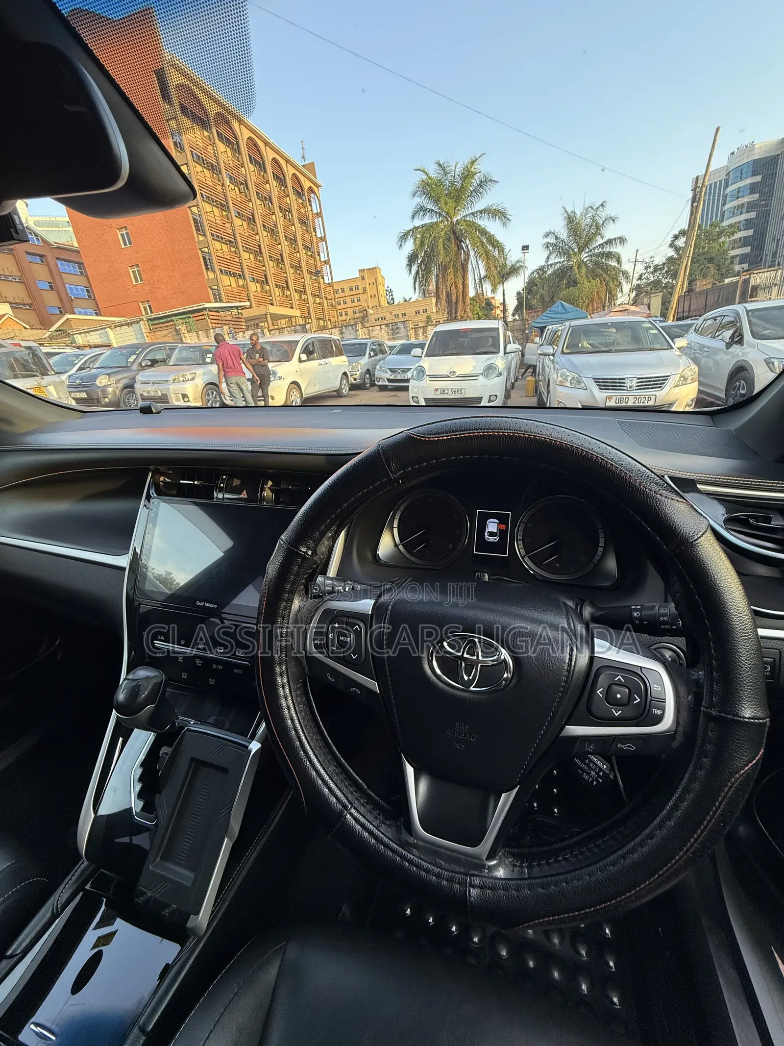 Toyota Harrier 2018 White