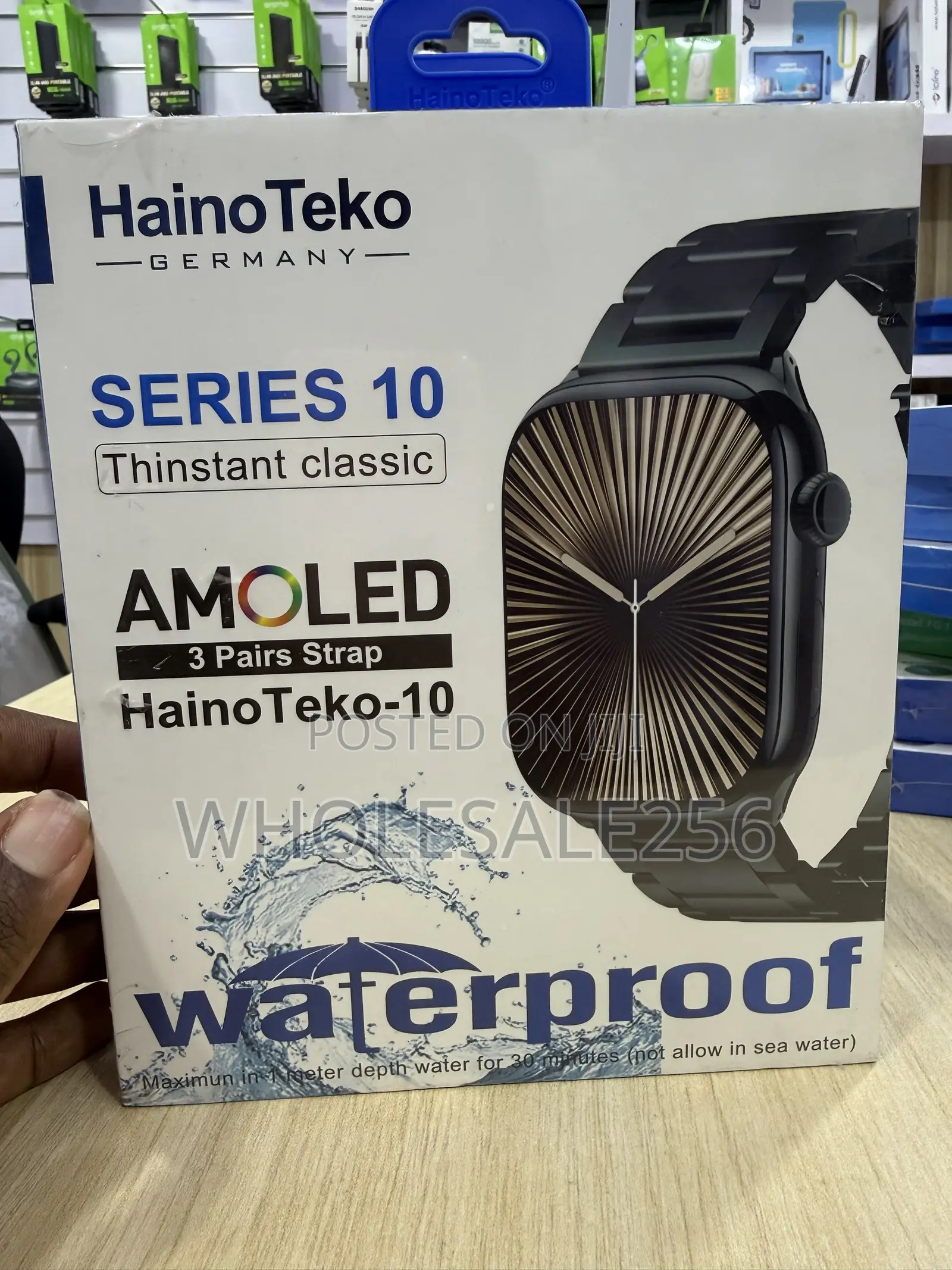 HainoTeko-10 Smartwatch Has Thinstant Classic Design & Amoled Screen