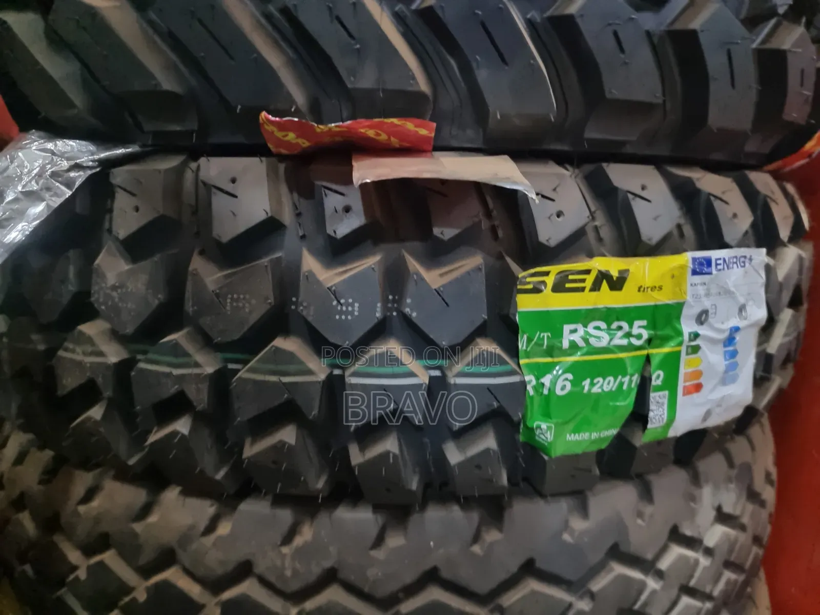 235/85r16 M/T for Tourist Vehicles,  Ambulance