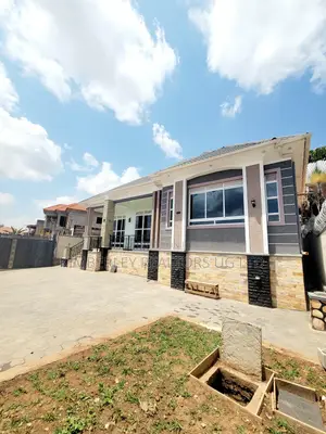 3bdrm House in Division A for sale