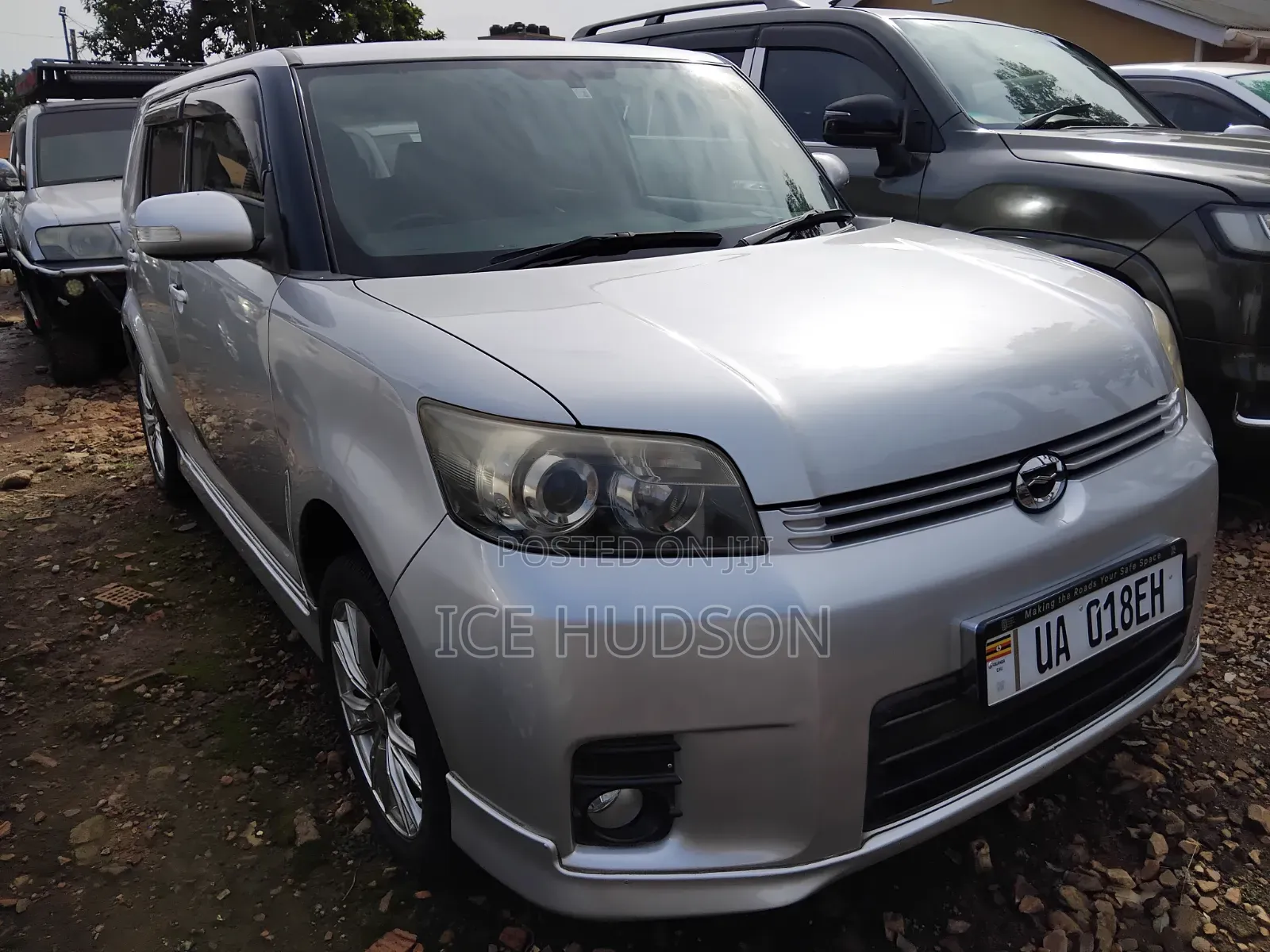 Toyota Corolla Rumion 2011 Silver