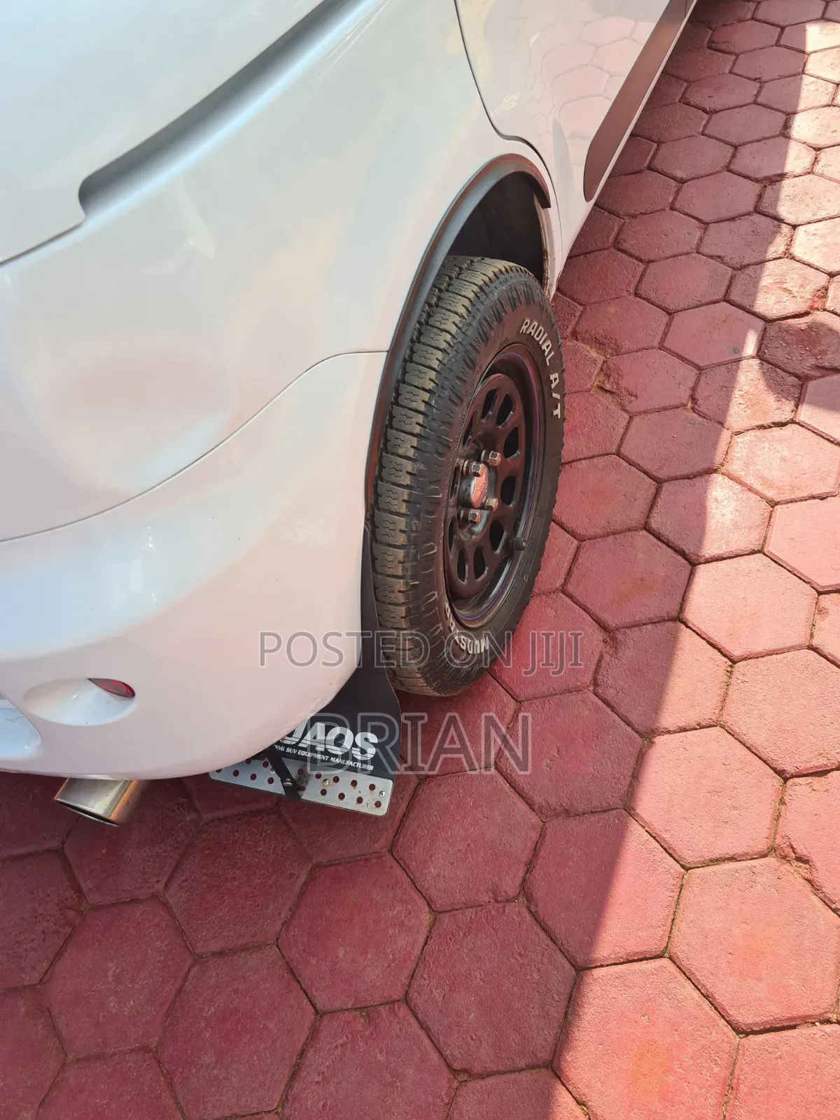Toyota Sienta 2012 White