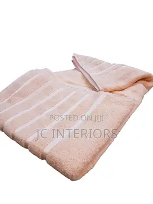 Thick Large Towels for Adults ( Homes and Hotels)