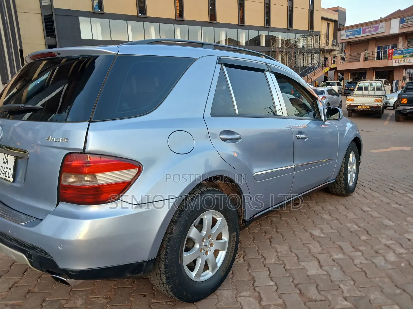 Mercedes-Benz M Class 2009 Blue