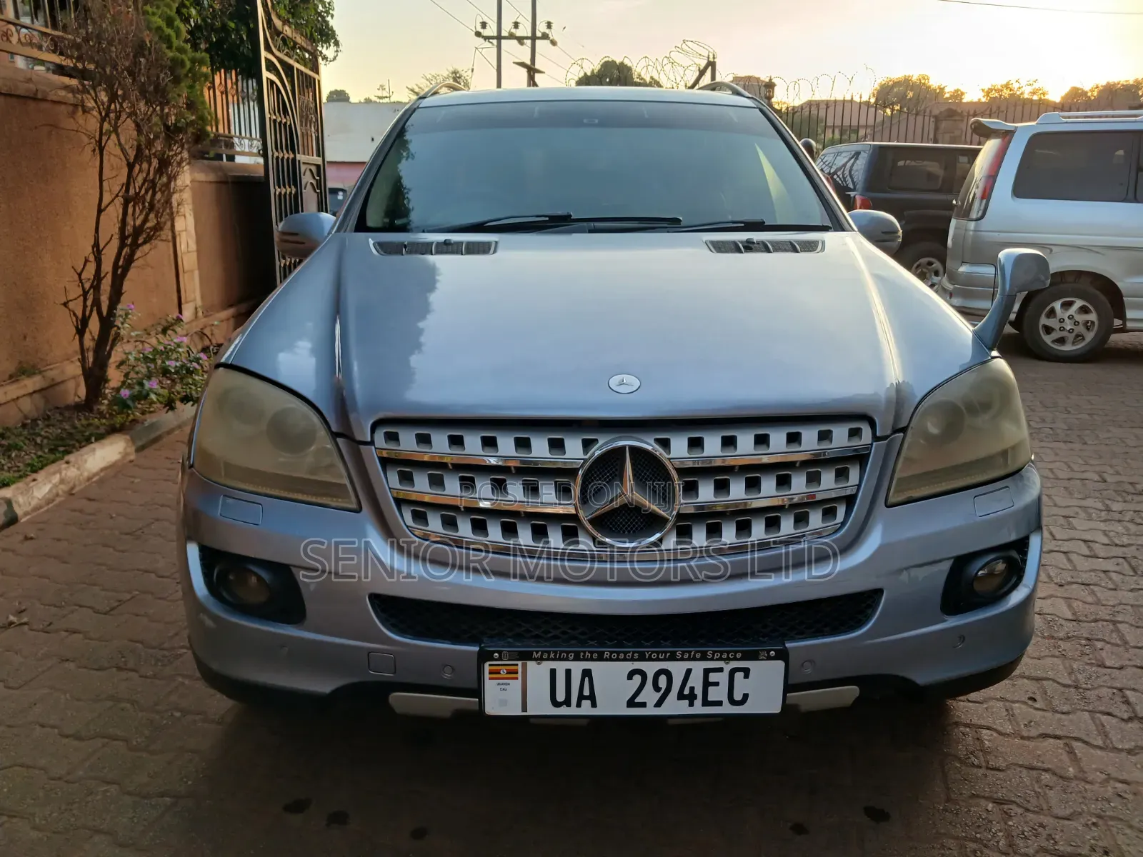 Mercedes-Benz M Class 2009 Blue