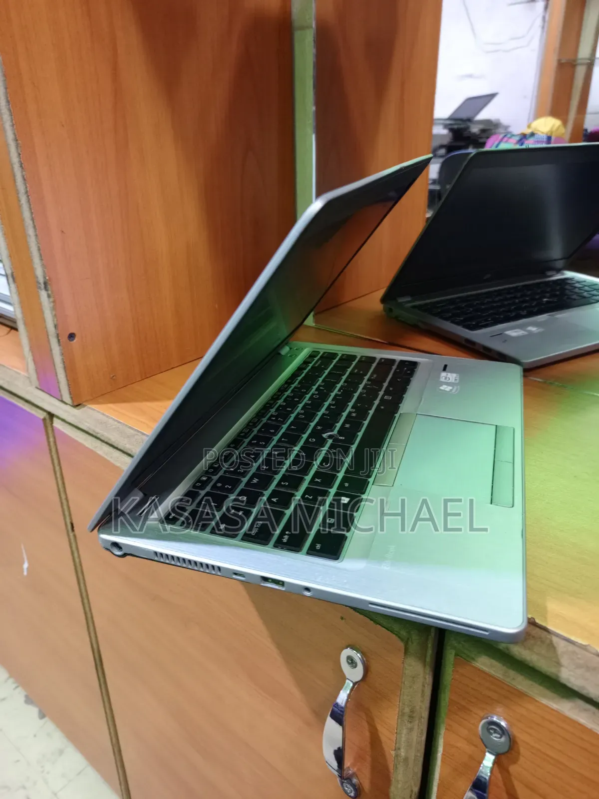 Laptop HP EliteBook Folio 1040 G2 4GB Intel Core i5 HDD 250GB