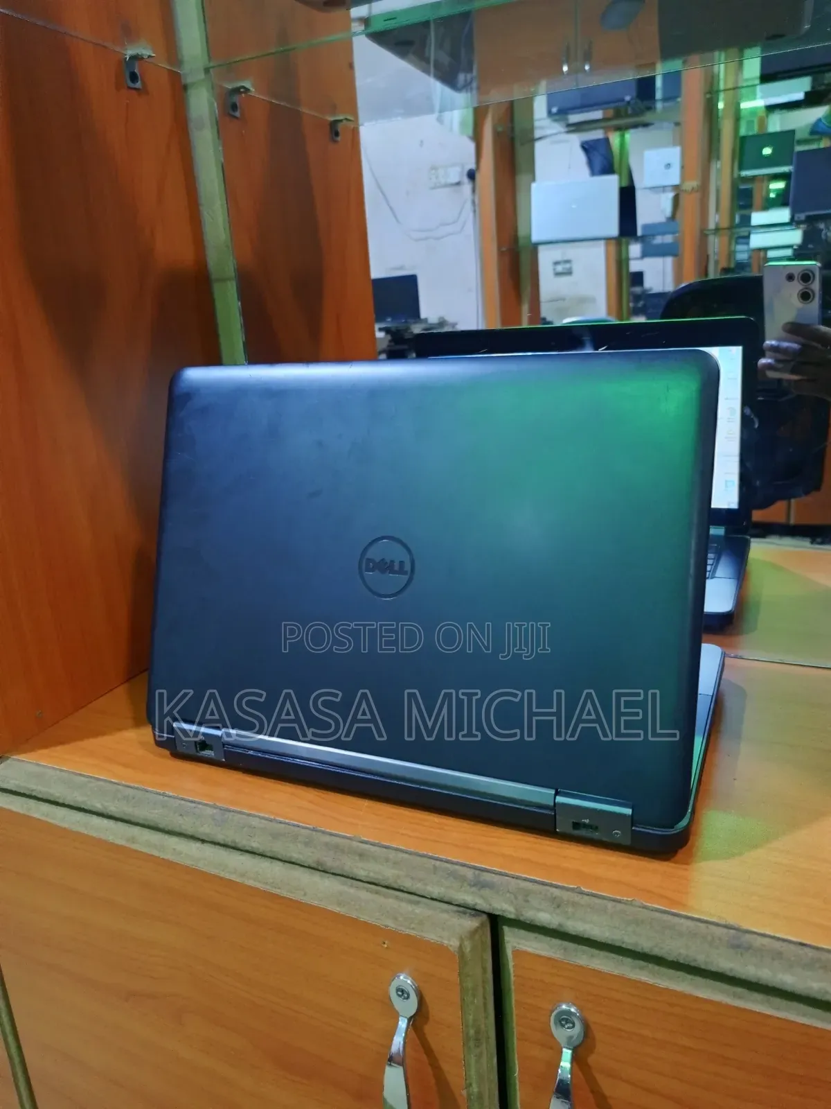 Laptop Dell Inspiron 14 5440 8GB Intel Core i7 HDD 250GB