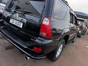 Toyota Hilux Surf 2009